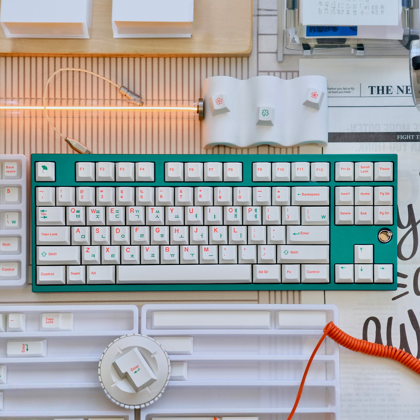 144 Niestandardowe Białe Nakła – Retro Gaming Keycaps recenzja i cena