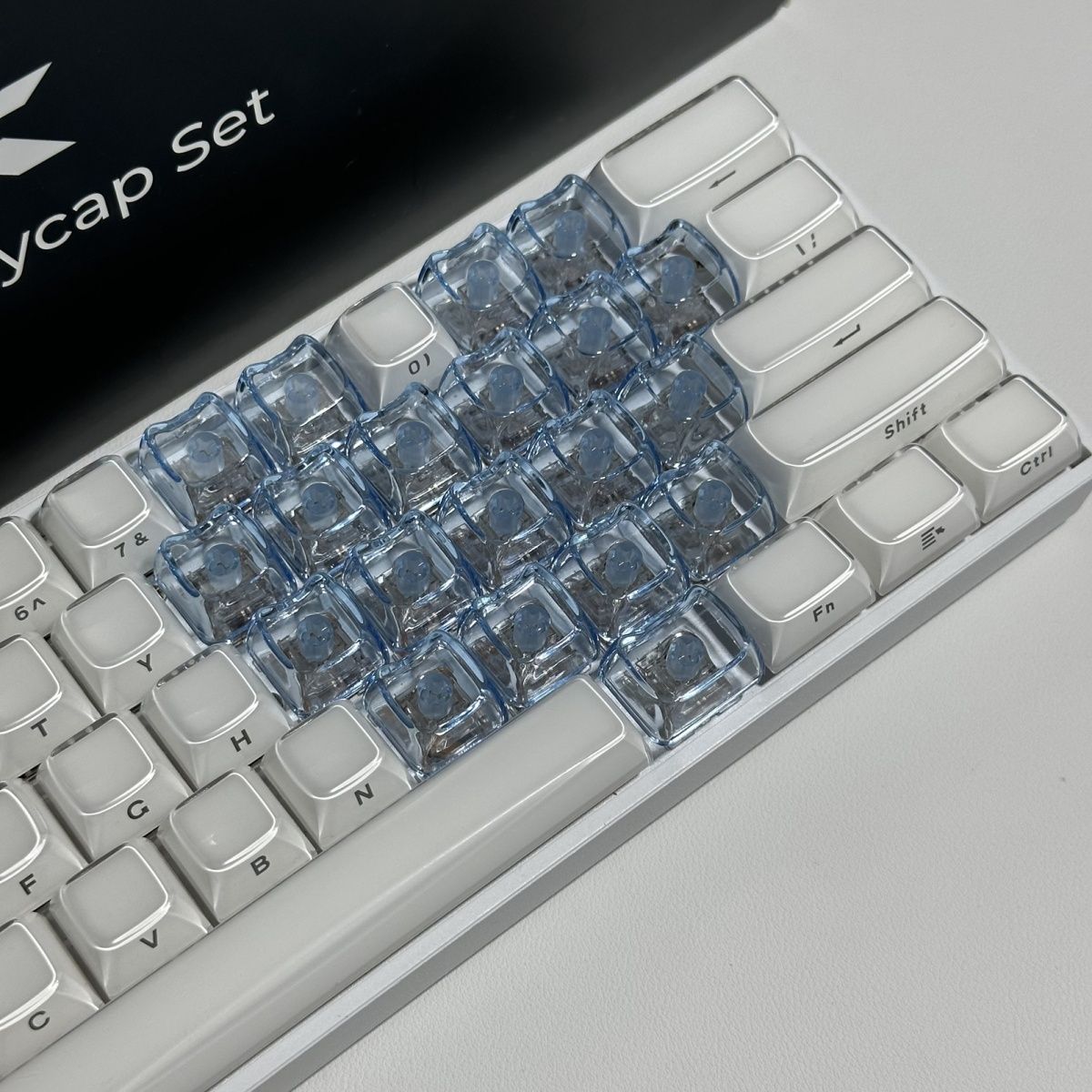 20 sztuk nakładek na klawisze  – Retro Gaming Keycaps recenzja i cena